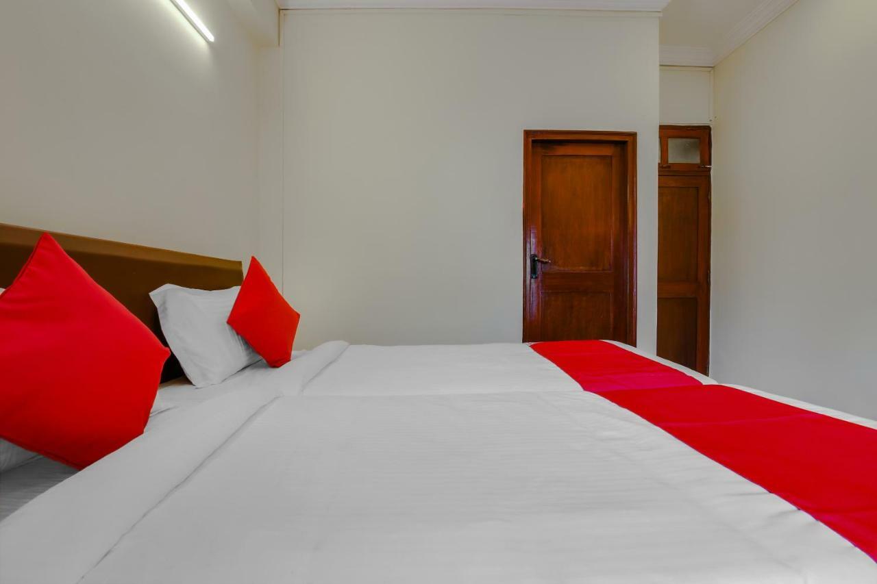 Collection O 45765 Xavier Beach Resort Candolim Exteriör bild