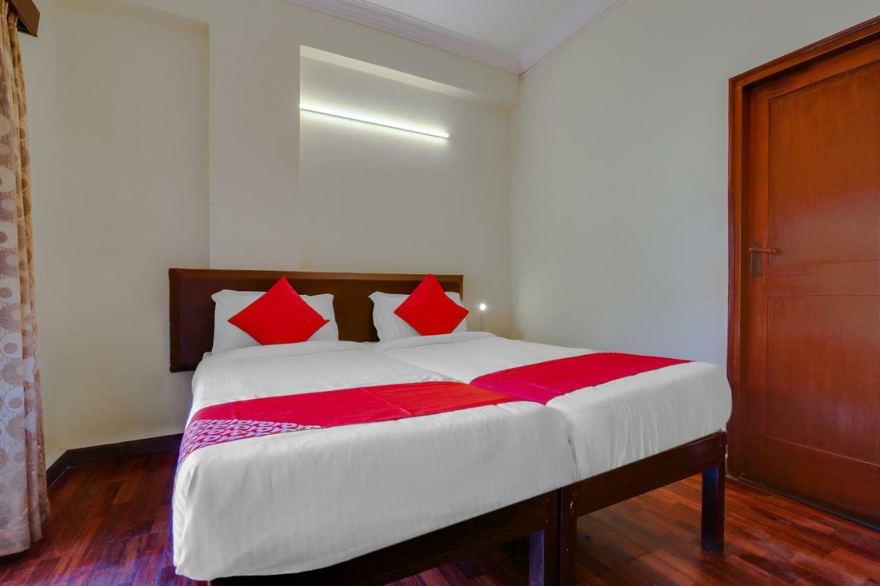 Collection O 45765 Xavier Beach Resort Candolim Exteriör bild